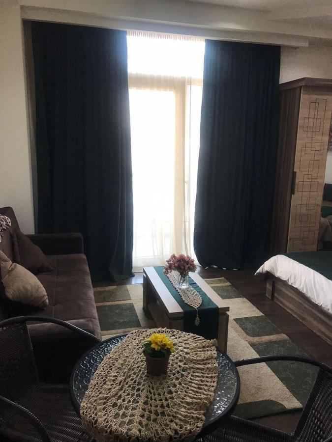 Luxury Studio Ortachala Tbilisi Buitenkant foto