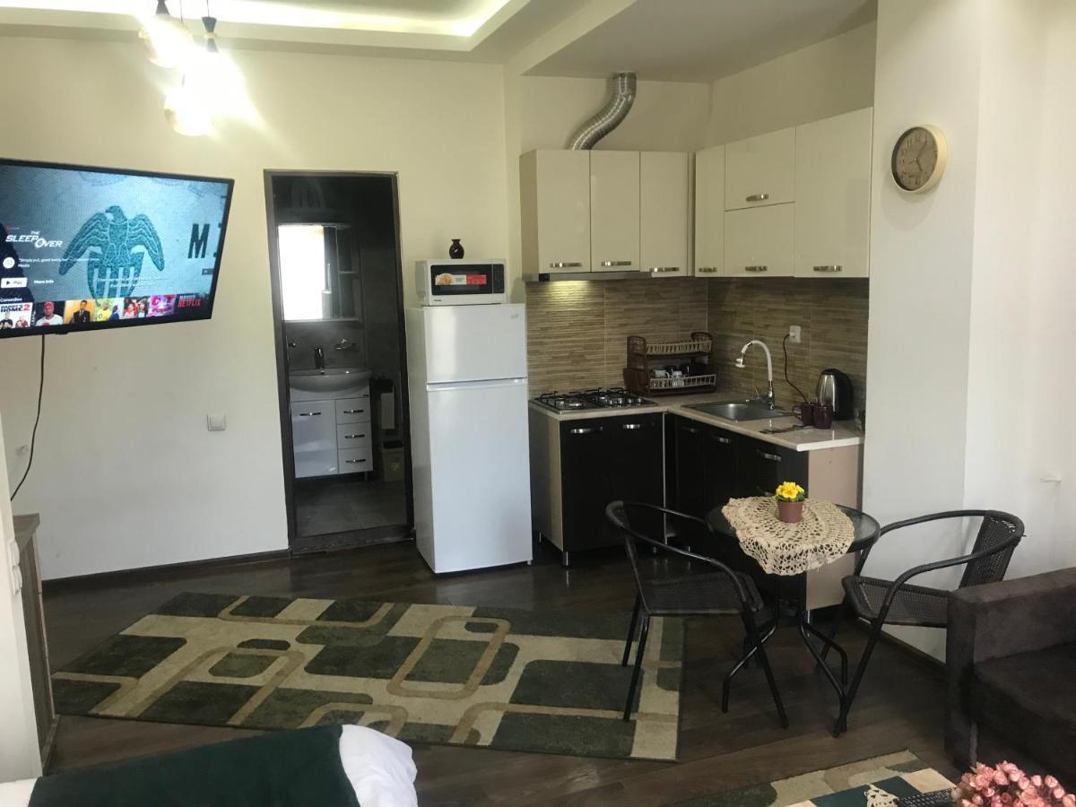 Luxury Studio Ortachala Tbilisi Buitenkant foto